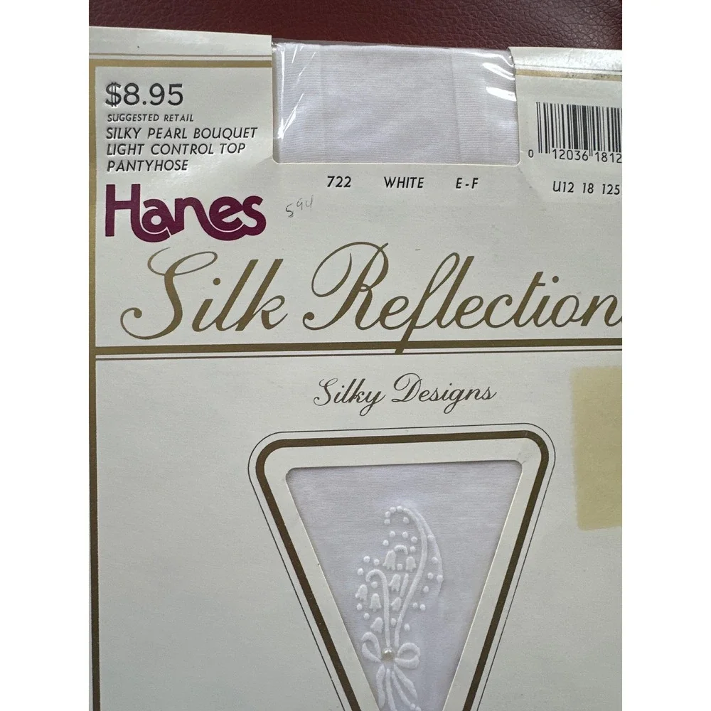 VINTAGE Hanes Silk Reflections Silky Designs Hose White Floral Pearl size EF
